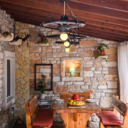 Rustic Istrian House Varesco Krnica Kültér fotó