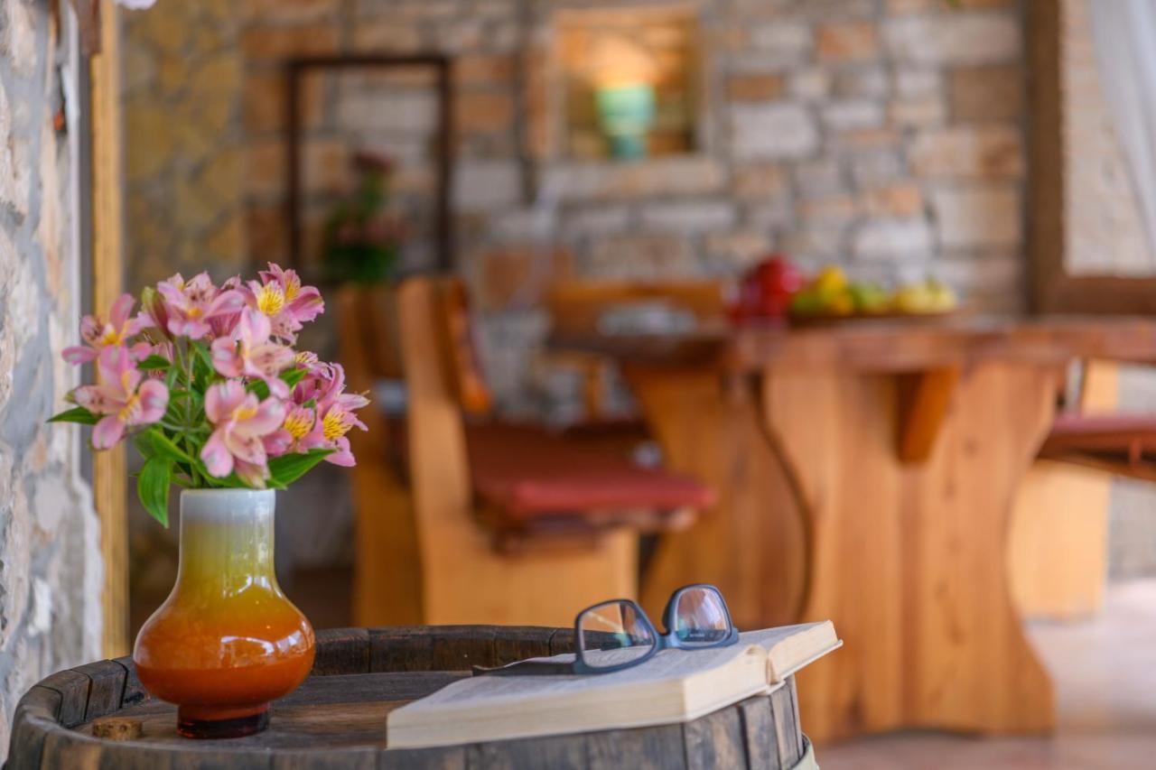 Rustic Istrian House Varesco Krnica Kültér fotó