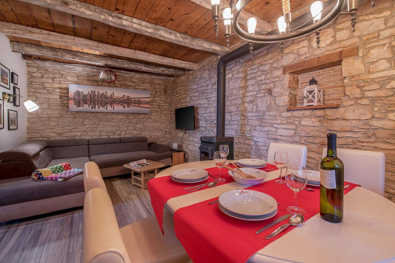 Rustic Istrian House Varesco Krnica Kültér fotó